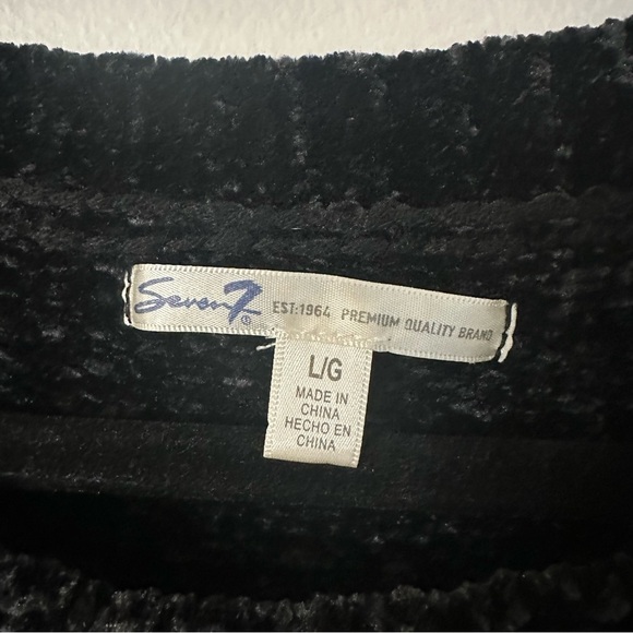 Seven7 Women’s Long Sleeve Crewneck Chenille Sweater in Caviar Sz L GUC - Picture 3 of 7